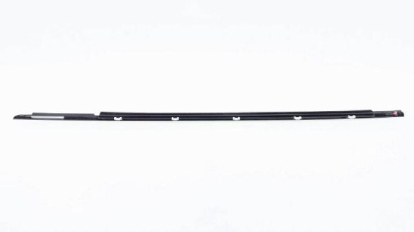 On Kapı Cam Cıtası Dıs Sag 82220J7010