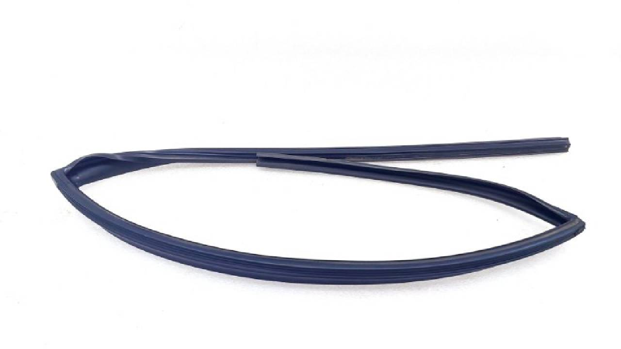 Arka Kapı Cam Fitili Sağ 83540F1000