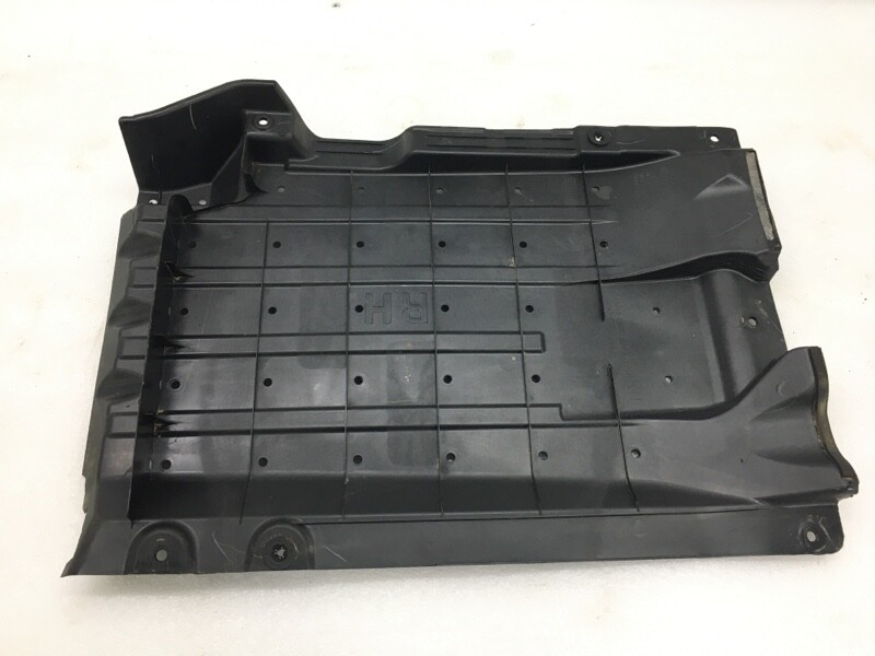 Taban Muhafaza Sağ 84147F1500