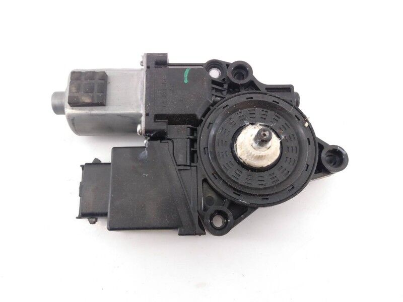 On Kapı Cam Motoru Sag 82460F1020