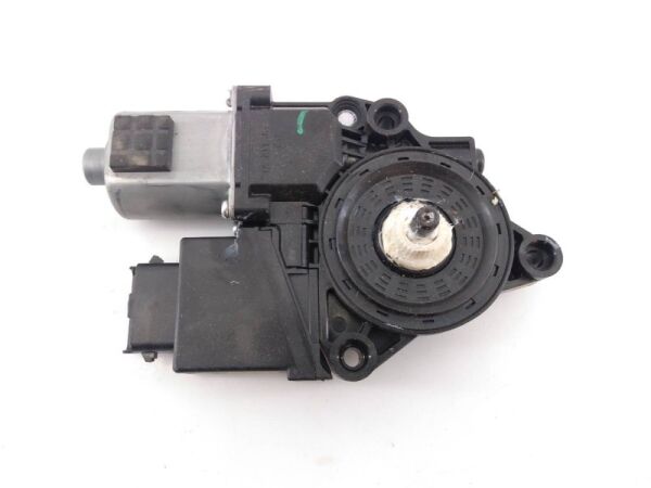 On Kapı Cam Motoru Sag 82460F1020