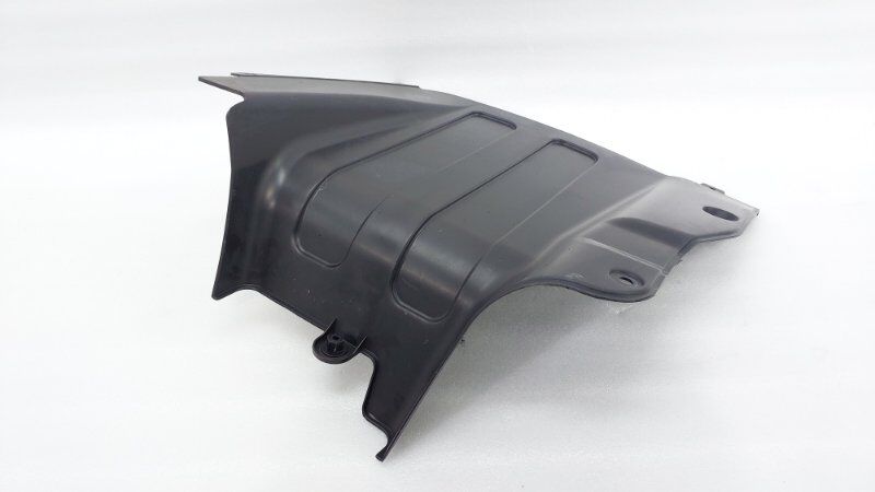 Arka Tampon Alt Kapak Sol 86675M6800