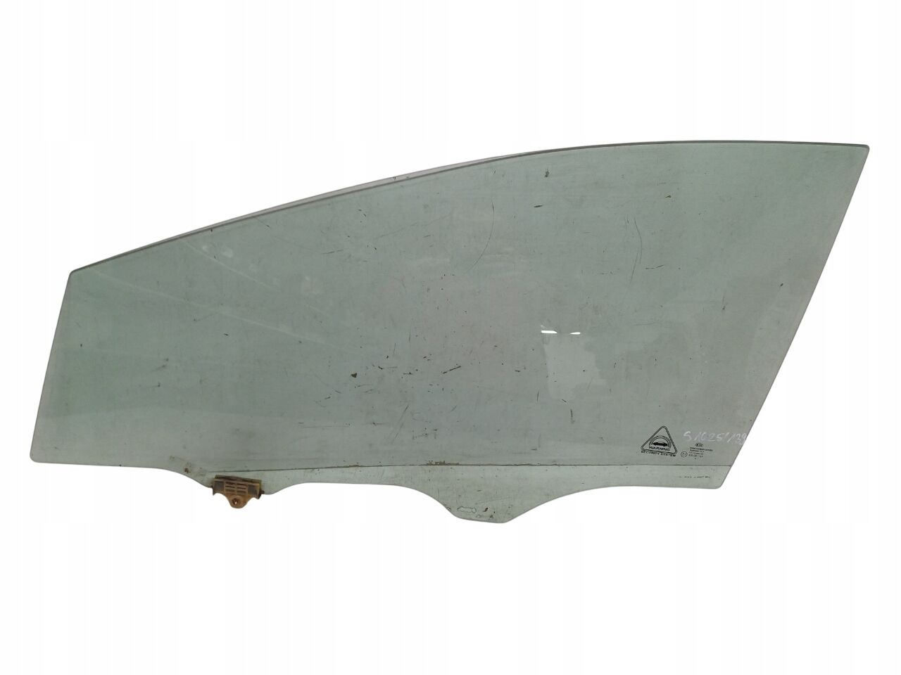 On Kapı Camı Sol 82410A2010